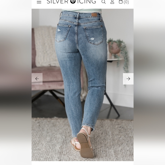 Judy blue denim euc - Picture 2 of 3